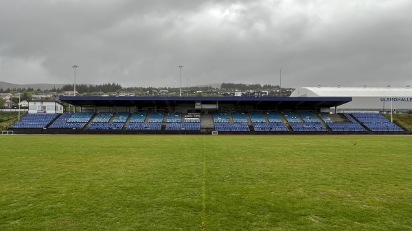 Høddvoll stadion - Ulsteinvik