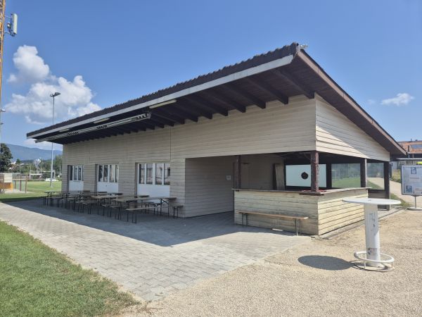 Gemeindesportplatz Port - Port