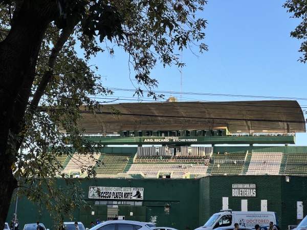 Estadio Arquitecto Ricardo Etcheverri - Buenos Aires, BA