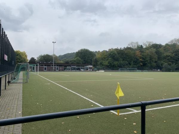 Kurt-Bornhoff-Sportpark Platz 2 - Frechen