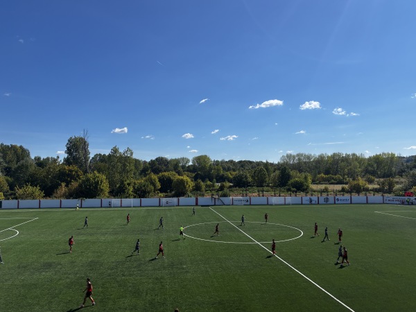 Stadion kraj Vašarišta - Obrenovac-Vašarište