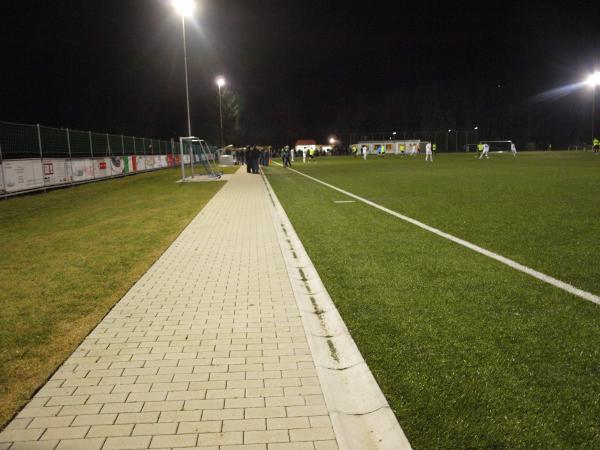 Sportplatz Schweicheln - Hiddenhausen-Schweicheln-Bermbeck