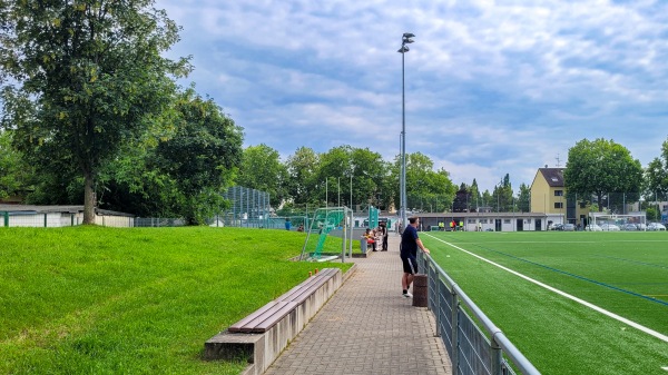 Sportplatz Eichenstraße - Frankfurt/Main-Griesheim