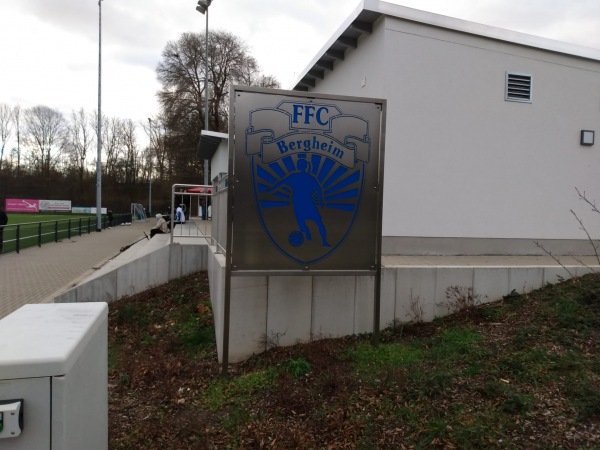 Lukas-Podolski-Sportpark Platz 3 - Bergheim/Erft