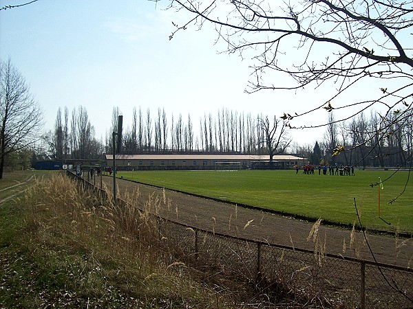 Sportgelände am Betriebsbahnhof - Berlin-Schöneweide