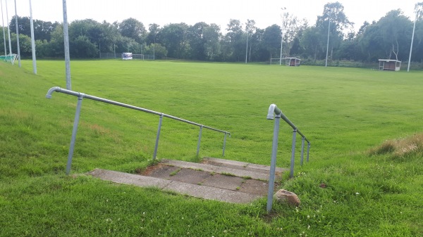 Sportanlage Hennstedt B-Platz - Hennstedt/Dithmarschen