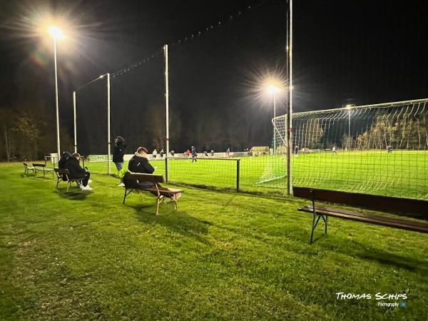 Sportplatz am Krummer See - Friedrichswalde