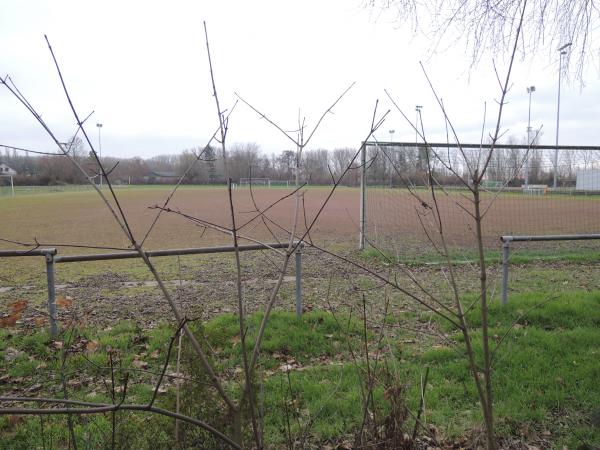 TSV-Sportstadion Nebenplatz - Trebur