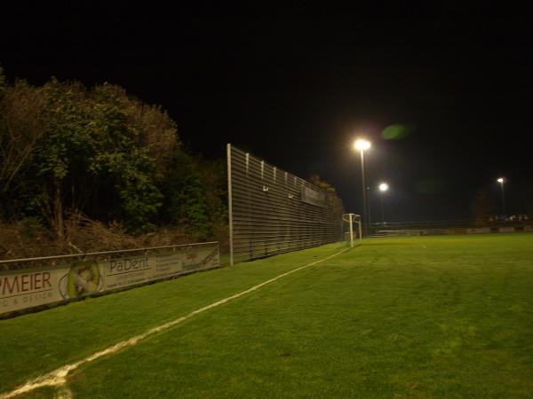 Hederborn-Arena am Hüneknapp - Salzkotten-Upsprunge