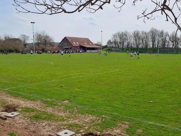 B76 Arena - Neudorf-Bornstein