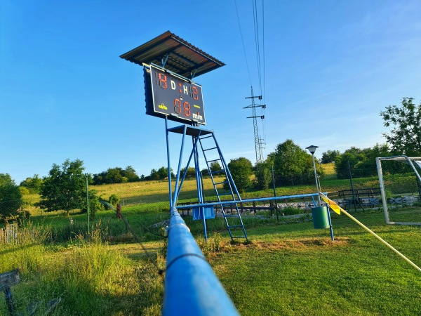 Stadion SK Baník Modlany - Modlany
