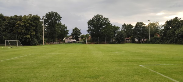 Sportanlage Dorfstraße B-Platz - Burgdorf-Heessel