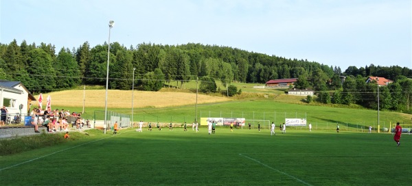 Sportanlage in den Waldhäusern - Helfenberg