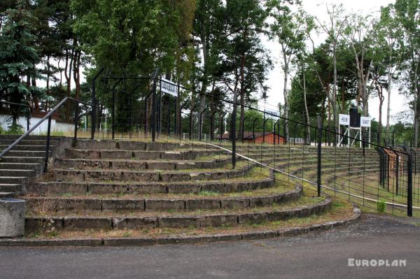 Stadion der Hüttenwerker auf den Sportanlagen Waldstraße - Eisenhüttenstadt