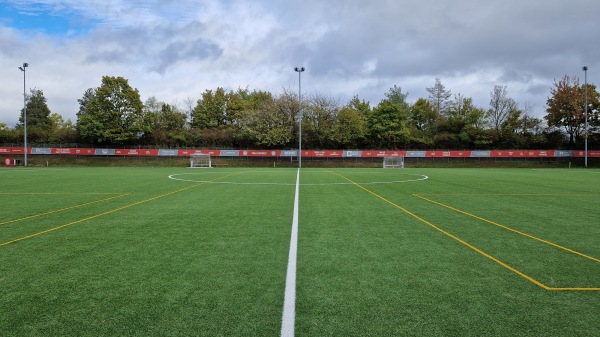 Sportpark Heuchelhof Platz 2 - Würzburg-Heuchelhof