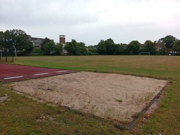 Sportplatz Holstenschule - Neumünster-Stadtmitte
