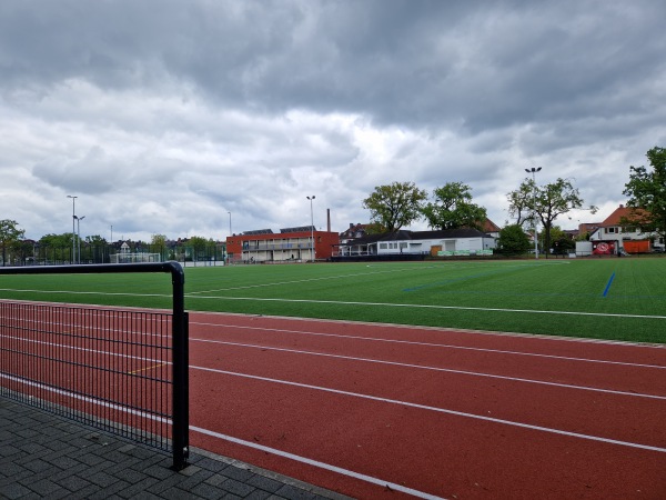 Sportanlage Birsteiner Straße - Frankfurt/Main-Fechenheim