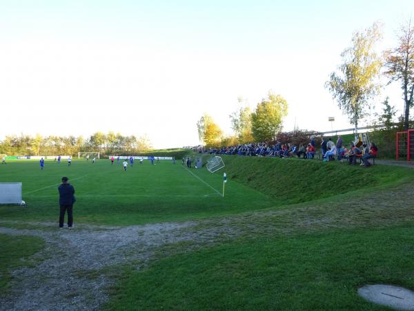 Sportplatz Neukirchen - Neuburg/Inn-Neukirchen/Inn