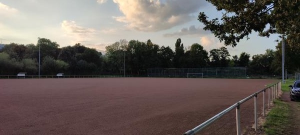 Stadion Harmsmühlenstraße B-Platz - Springe