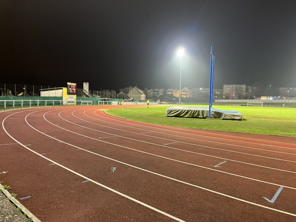 Stade Aimé Bergeal - Mantes-la-Ville