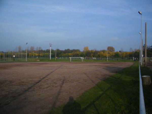 HWG-Stadion am Zoo Nebenplatz 1 - Halle/Saale