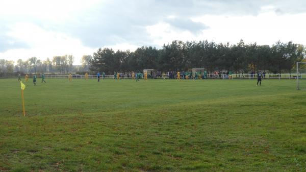 Sportplatz Am Bahnhof - Kremmen-Sommerfeld