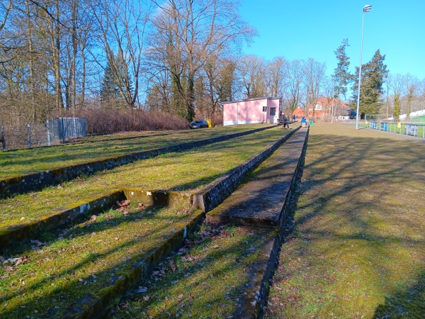 Rudolf-Harbig-Stadion - Neustrelitz