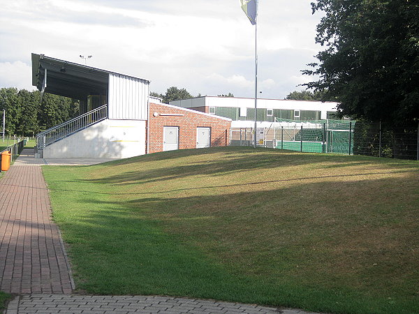 Sportanlage Nußbaumallee - Cloppenburg-Emstekerfeld