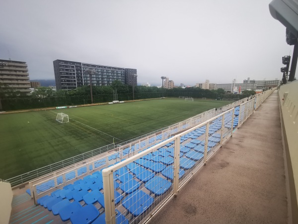 Tsurumi Ryokuchi Stadium - Ōsaka