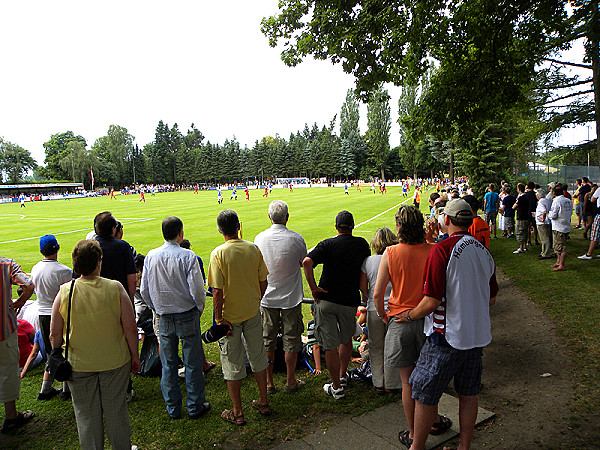 Jacob-Thode-Sportplatz - Halstenbek