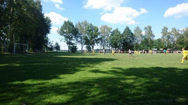 Sportplatz an der Floßmühler Höh' - Grünhainichen-Borstendorf