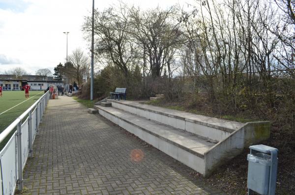 Sportplatz Am Krausacker - Troisdorf-Bergheim
