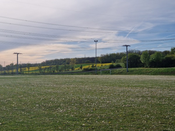 Stadion Am Mühlweg Nebenplatz - Langenfeld/Mittelfranken