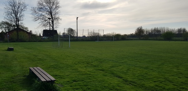 Gemeinde- und Sportzentrum Juliankadamm C-Platz - Heiligenstedten