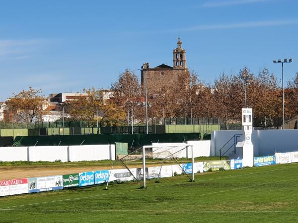 Estadio Municipal Guareña - Guareña, EX