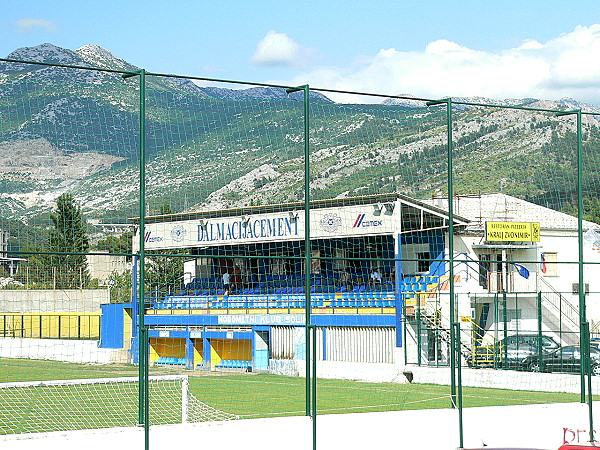 Stadion pokraj Jadra - Solin