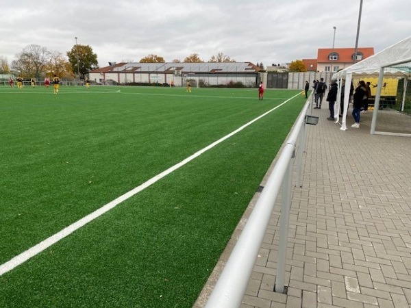 Sportanlage Bürgeler Straße Platz 2 - Offenbach/Main-Rumpenheim