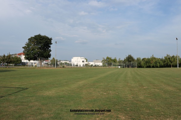 Leichtwiesenstadion Nebenplatz - Burgstetten-Erbstetten