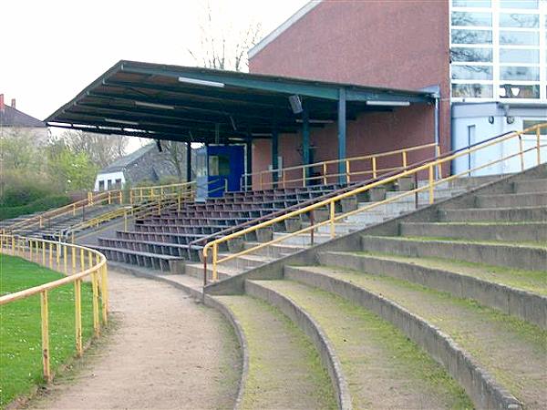 Jürgen-Grabowski-Sportfeld - Wiesbaden-Biebrich