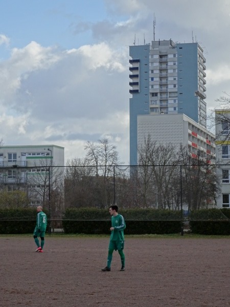 Bunaplatz 2 - Halle/Saale-Neustadt