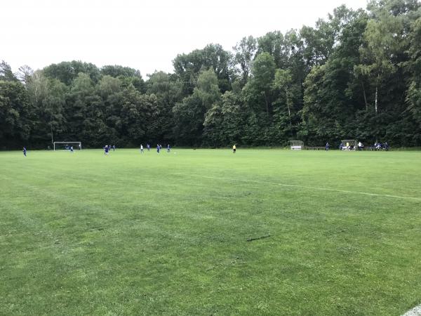 Waldstadion an der Bienenheimstraße - München-Lochhausen