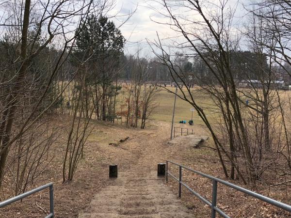 Sportplatz Zum Burgberg 2 - Zossen-Wünsdorf