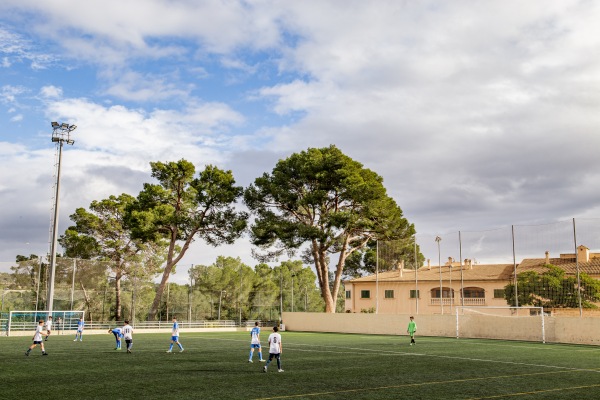 Campo de Fútbol Son Caulellas - Portol, Mallorca, IB