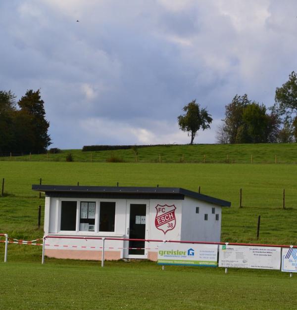Sportplatz Esch - Esch bei Gerolstein