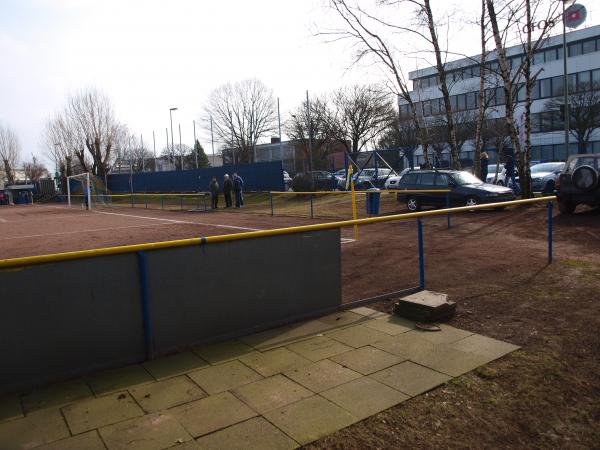 Sportplatz Cathostraße - Essen/Ruhr-Bergeborbeck