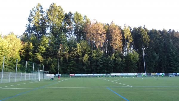 Sportplatz am Schwimmbad - Lindenfels