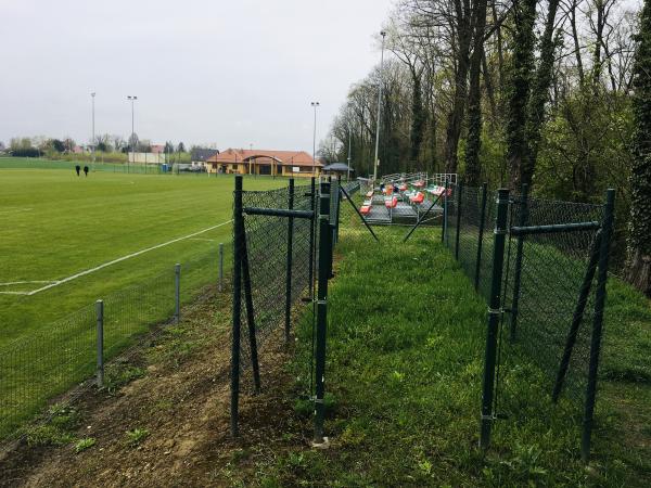 Boisko w Wierzbicach - Wierzbice