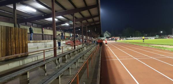 Beck & Fraundienst-Stadion - Rosenheim