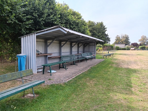 Sportstätte Rehnaer Straße - Carlow/Mecklenburg