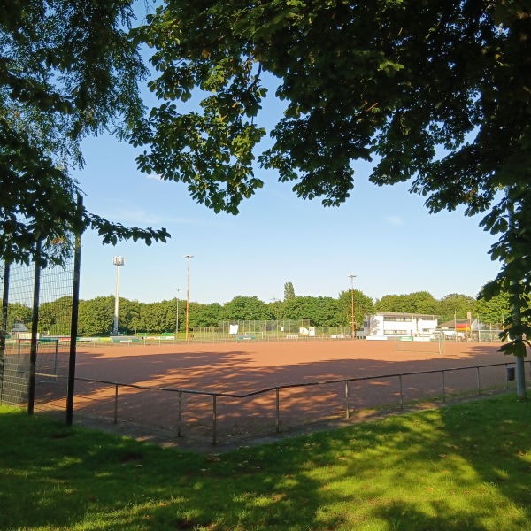 Sportanlage Scheideweg Platz 2 - Düsseldorf-Wersten